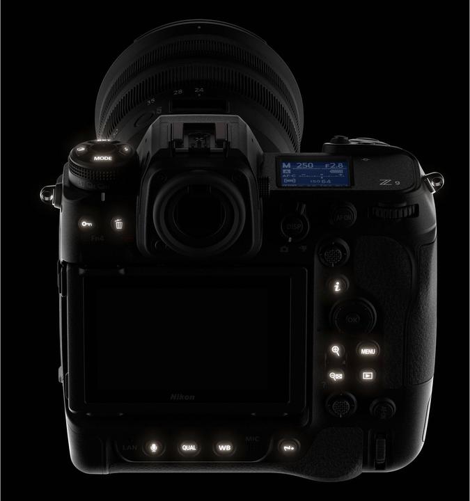 Actual product image Nikon Z 9 (45.70 Mpx, Full frame)