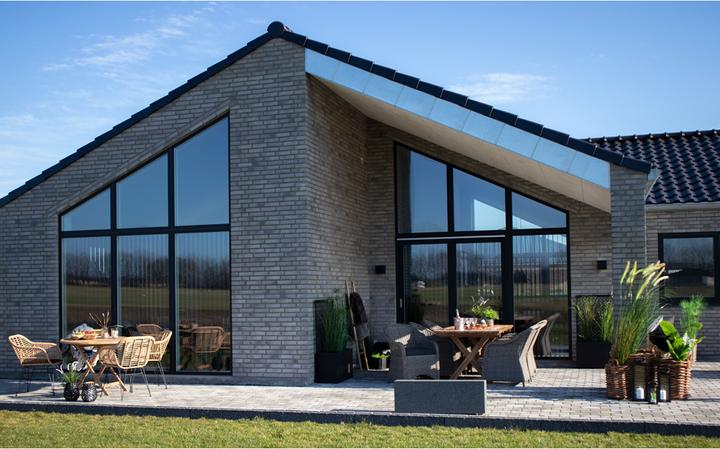 Actual product image House Nordic Oviedo (100 x 75 cm)