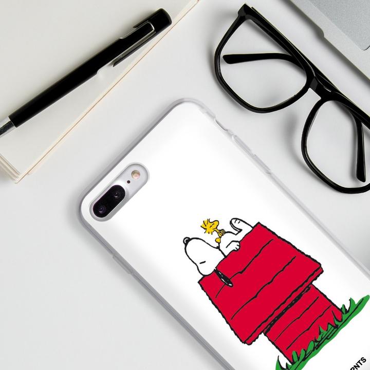 Produktbild DeinDesign Silikon Hülle für Apple iPhone 7 Plus Handyhülle Case Smartphone Schutzhülle Peanuts Snoopy (Apple iPhone 7 Plus)
