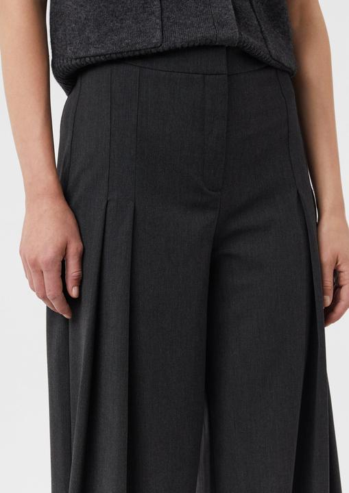 Produktbild Comma Hose Fliessende Wide-Leg-Hose mit Bundfalten (40)