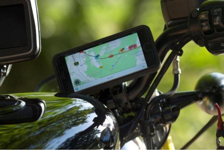 Produktbild Tigra FitClic Neo Motorcycle Kit for Apple iPhone 6/6S/7/8/SE (2020)