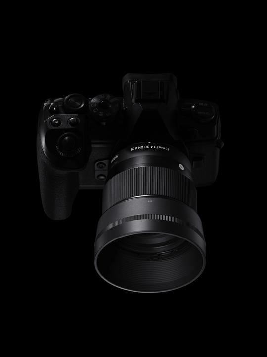 Actual product image Sigma 56mm f/1.4 DC DN L-mount (Leica L, APS-C / DX)