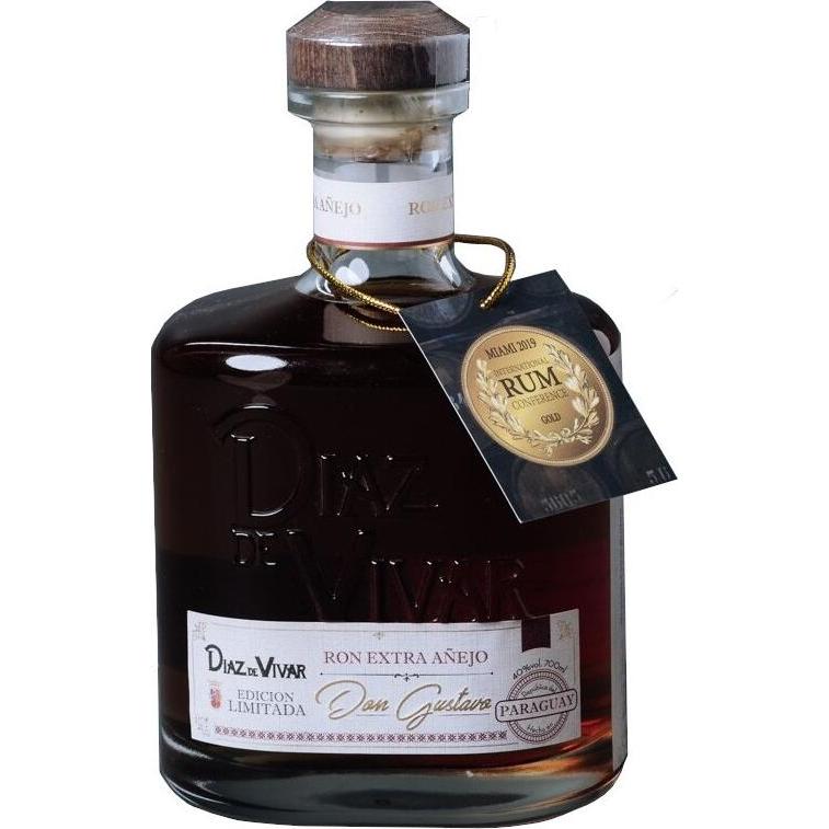Diaz De Vivar Don Gustavo Ron Extra Anejo Del Paraguay Giftbox 0.7