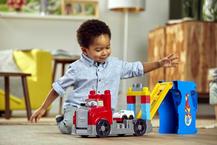 Actual product image Mega Bloks Storytelling - Build & Race Rig