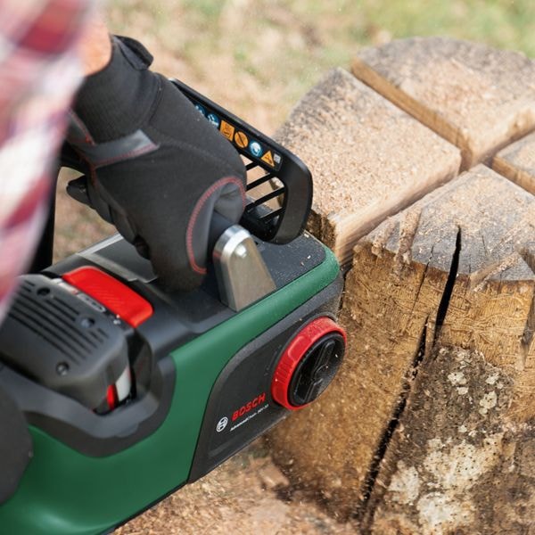 Image du produit Bosch Home & Garden AdvancedChain 36V-35-40 (Tronçonneuse à batterie)