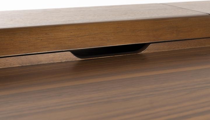 Produktbild Zuiver Desk Table Kaat Walnut (120 x 70 x 81 cm)