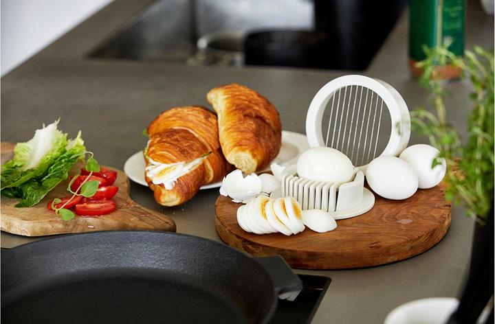 Actual product image Zone Denmark Egg slicer Singles Grey