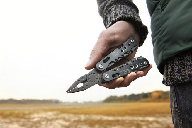 Actual product image Troika ARBEITSGERAT Outil avec 10 fonctions, anodisé, gris mat (10 Functions)