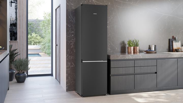 Actual product image Siemens iQ500, free-standing fridge-freezer with freezer at bottom, 203 x 60 cm, BlackSteel, KG39N4X1F (363 l)