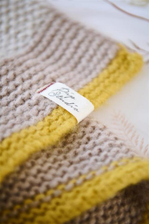 Produktbild PIP Studio Bonnuit Tagesdecke gestrickt Throw white 130x170cm (1Stück) (130 x 170 cm)