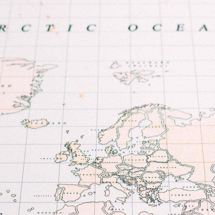 Woody Map - Watercolor - XL - Vintage (Bulletin board, World map, 90 x 60 cm)