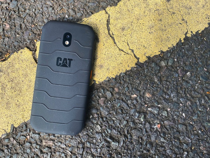 Image du produit Cat S42 (32 Go, Noir, 5.50", Double SIM, 13 Mpx, 4G)