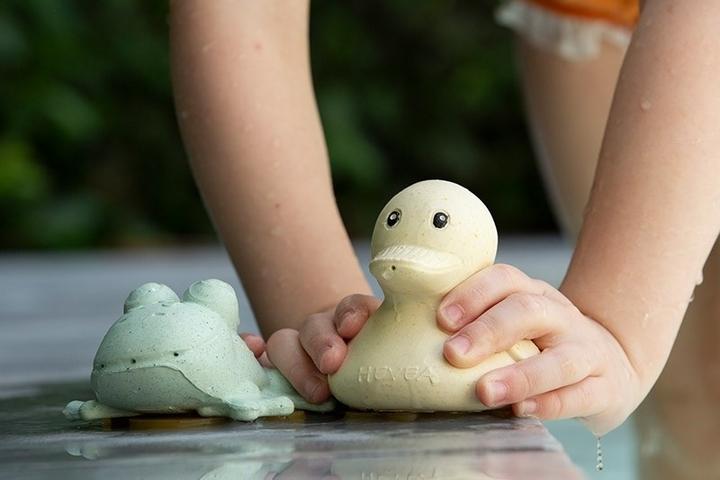 Actual product image Hevea Bath toy duck, sand