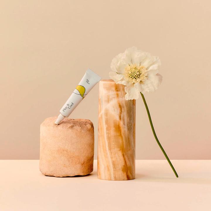 Image du produit This Place Gel dépulpant pour les yeux Play It Cool (Gel pour le soin des yeux, 10 ml, Jour + nuit)