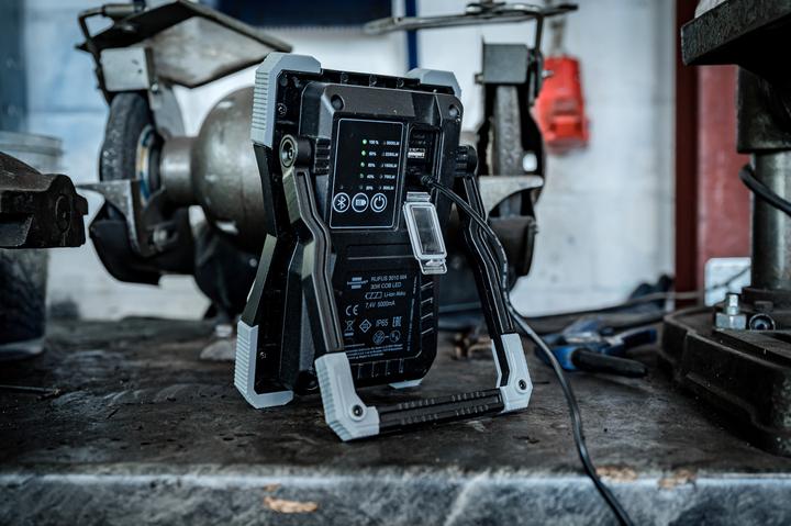 Produktbild Brennenstuhl Rufus 3010 MA (3000 lm)