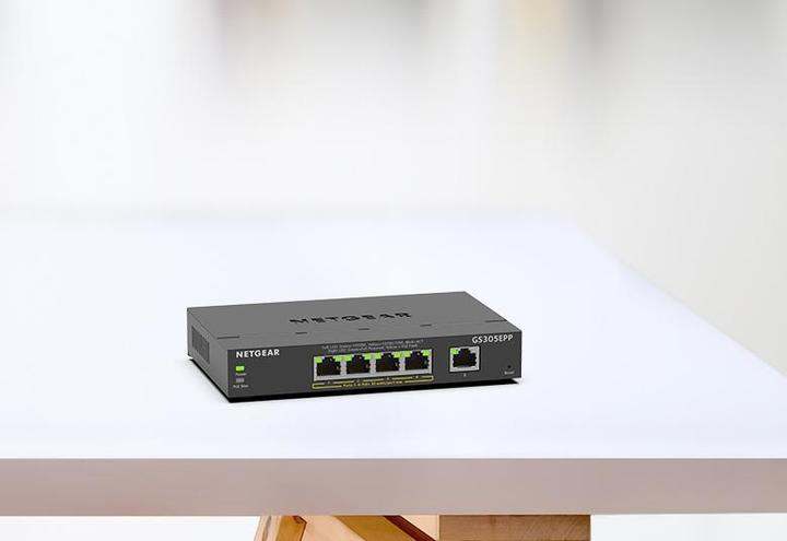Productafbeelding Netgear GS305EPP-100PES (5 Havens)