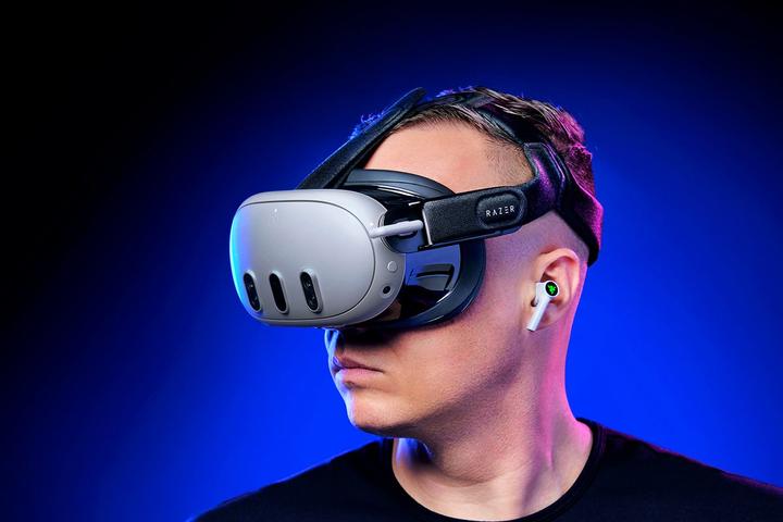 Actual product image Razer Adjustable headband system