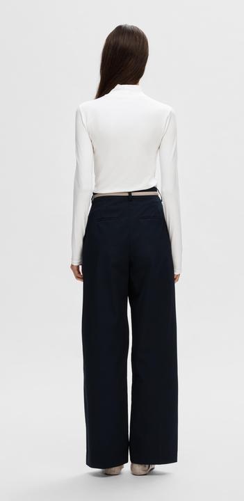 Actual product image Selected Mock neck top (XXL)