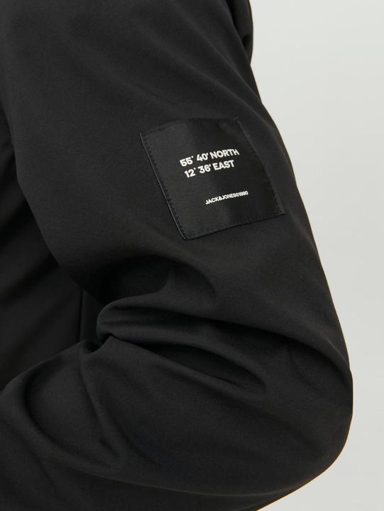 Produktbild Jack & Jones Basic Softshell-Jacke (L)