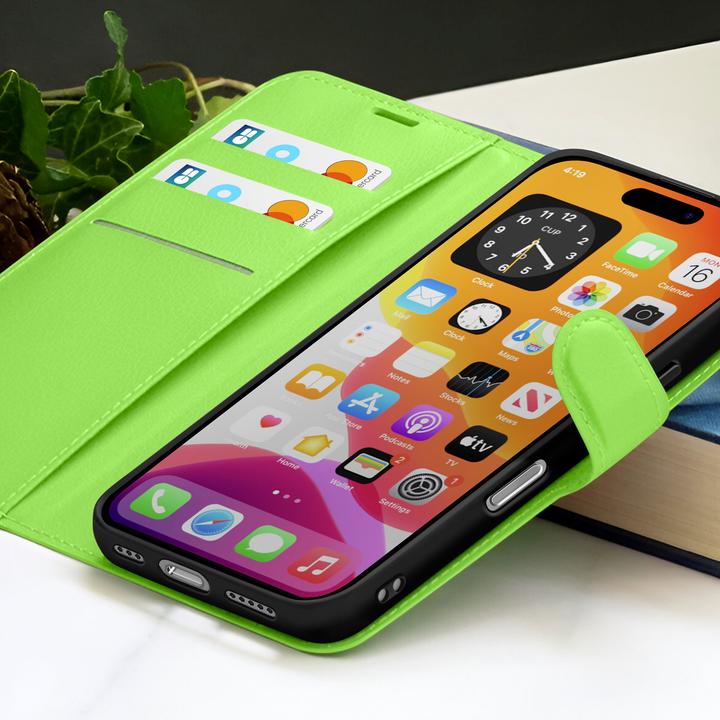 Actual product image Zanaé Wallet case iPhone 17 with stand (Apple iPhone 17)