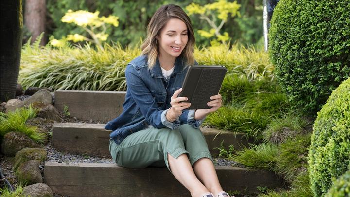 Immagine prodotto Logitech folio robusto (IT, iPad 2019 (7° gene), iPad 2020 (8. Gen), iPad 2021 (9a generazione))