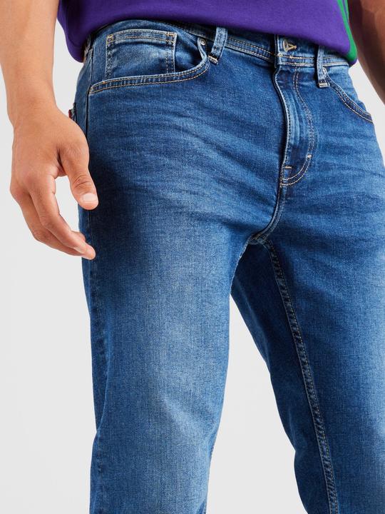 Actual product image Mustang Mid Rise Orlando Jeans Slim Fit Medium Blue Used (W29/L34)