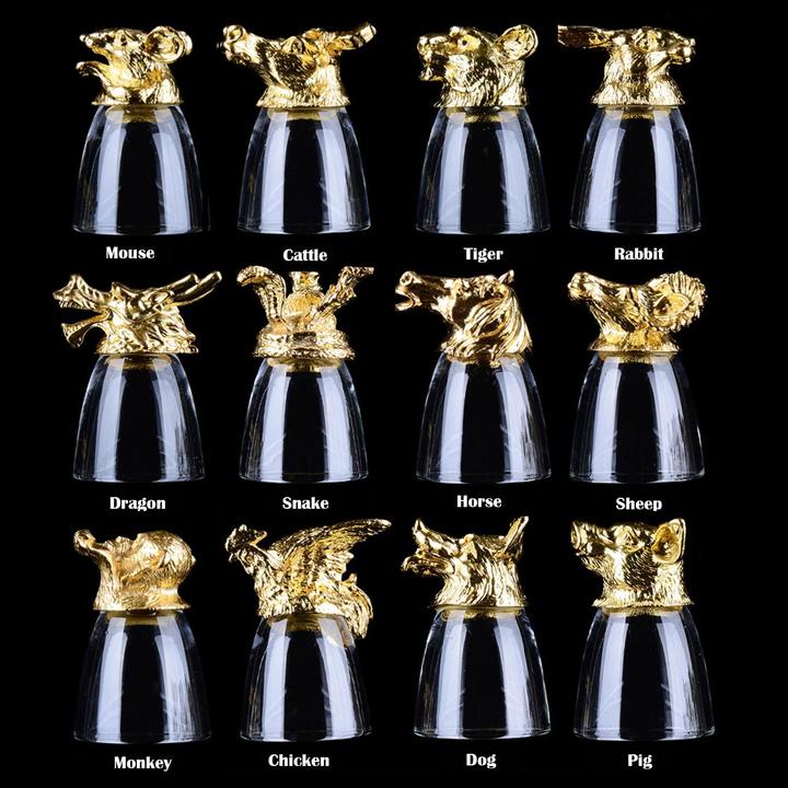 Produktbild JTI Chinesisches Sternzeichen, Dekanter mit 12 Gläsern - Gold