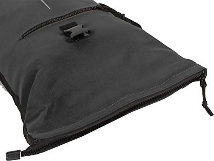 Image du produit New Rebels Mart - New York Rolltop Backpack 16L Black (16 l)