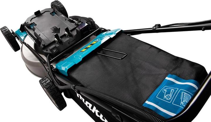Actual product image Makita LM001CZ (Rechargeable battery operated)