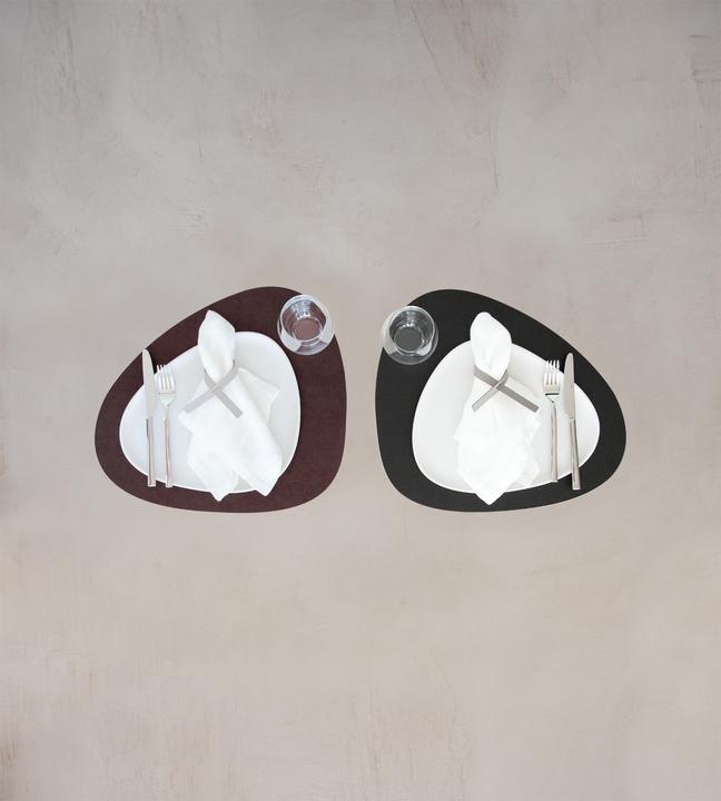 Image du produit Lind DNA DOUBLE BULL Set de table Curve L brown/black (1 pcs)