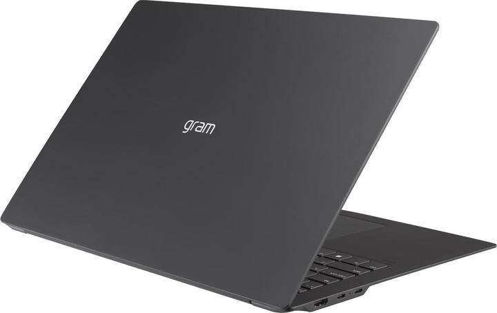 Actual product image LG 17" 17Z90SP-E Notebook I7 32GB LPDDR5/2TB SSD black W11P (17", Intel Core Ultra 7 155H, 32 GB, 2000 GB, DE)