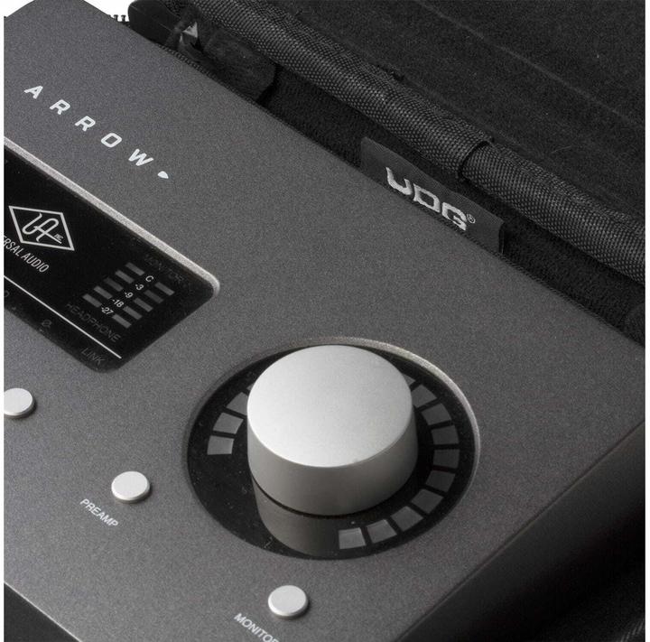 Actual product image UDG U8467bl Universal Audio Arrow Hardc Black
