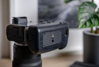 Actual product image Newell Battery BG-R10 for Canon (Camera battery)