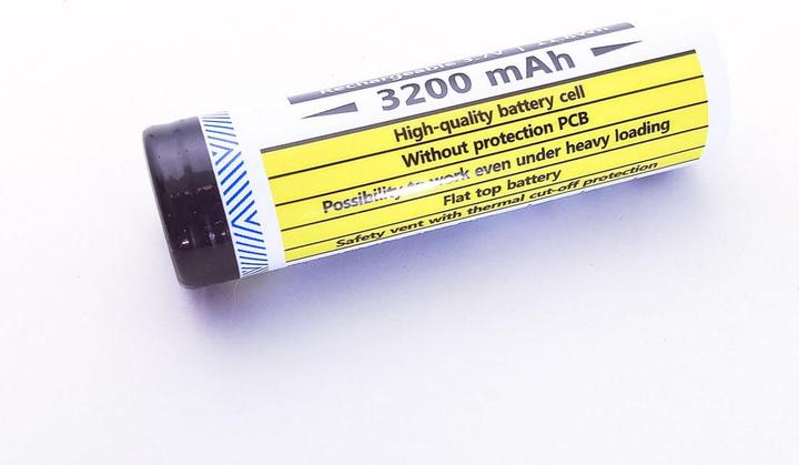 Actual product image ArmyTek 18650 Li-Ion 3200mAh. Rechargeable (1 pcs., 18650, 3200 mAh)