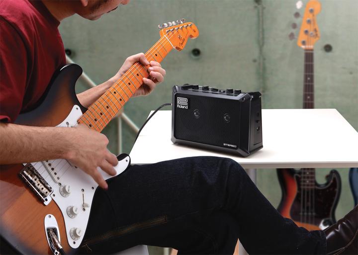 Actual product image Roland Mobile Cube (Guitar, 5 W)