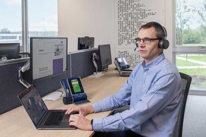 Image du produit Alcatel LUCENT ENTERPRISE AH80 Oreillette Bluetooth avec dongle Bluetooth Oreillette Bluetooth AH80 avec (Sans fil, Filaire, USB-A)