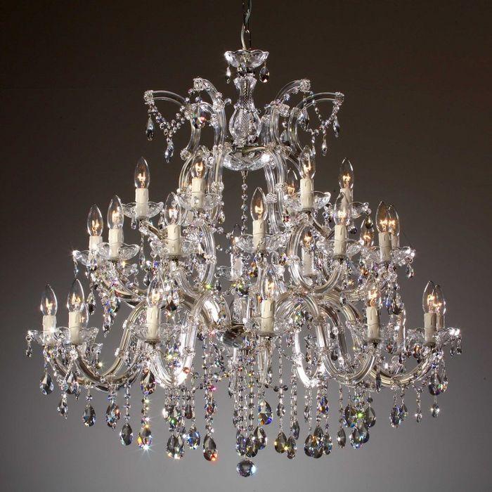 TL Kronleuchter 30-armig Ø90cm mit SPECTRA® Crystal von SWAROVSKI® silber (90 cm)