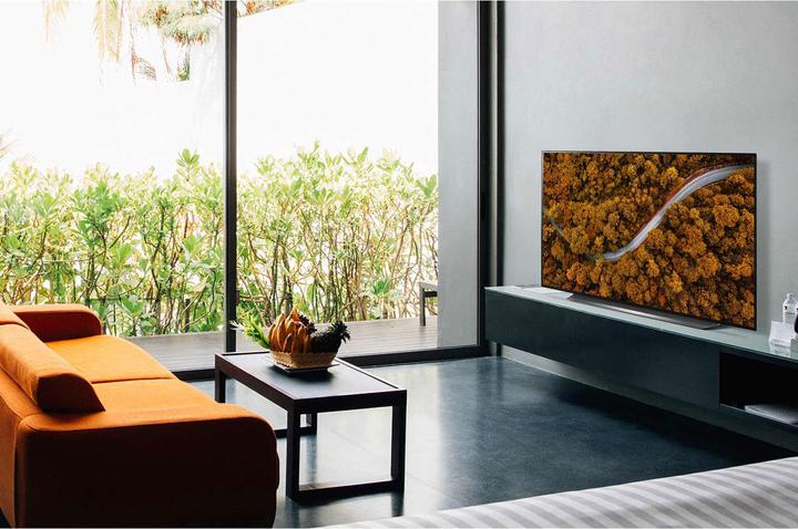 Actual product image LG OLED77CX (77", OLED, 4K, 2020)