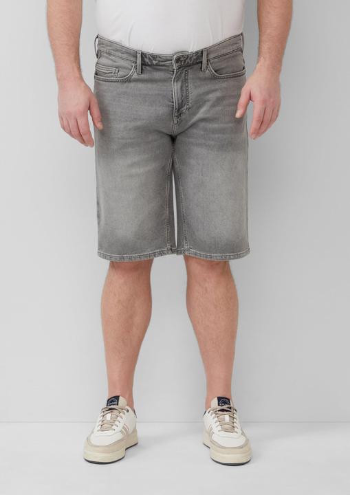 Produktbild S.Oliver Jeans-Hose Jeans-Bermuda / Regular Fit / Mid Rise / Straight Leg (44)