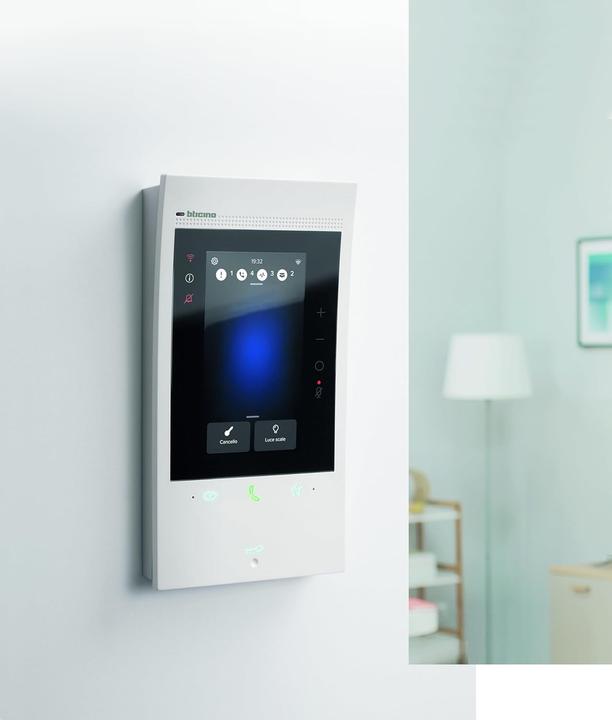 Image du produit Bticino Vidéophone intérieur et extérieur connecté, installation simplifiée, compatible Alexa