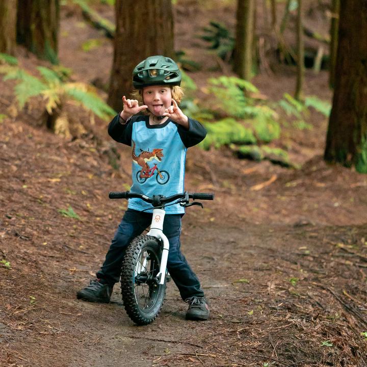Actual product image Kids Ride Shotgun Dino Windproof Kids MTB Jersey (92)