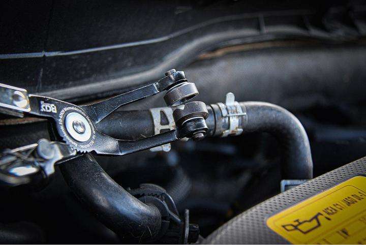 Actual product image BGS Hose Clamp Pliers Bent Type with Ratcheting Function 220 mm (220 mm)