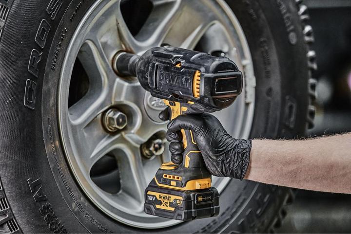 Image du produit DeWalt DCF 900 (Clé à chocs)