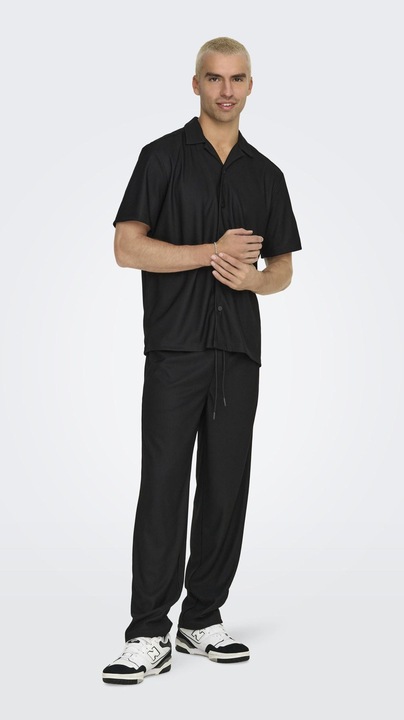 Produktbild Only & Sons ONSSINUS Locker geschnitten Hose mit weitem Beinschnitt Hose mit weitem Beinschnitt (M)