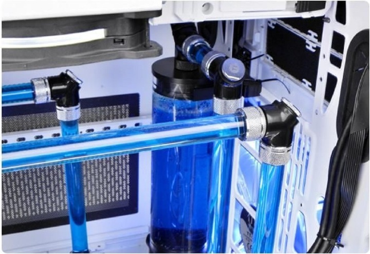 Produktbild Thermaltake V-Tubler 5 (0.50 m, Kunststoff)