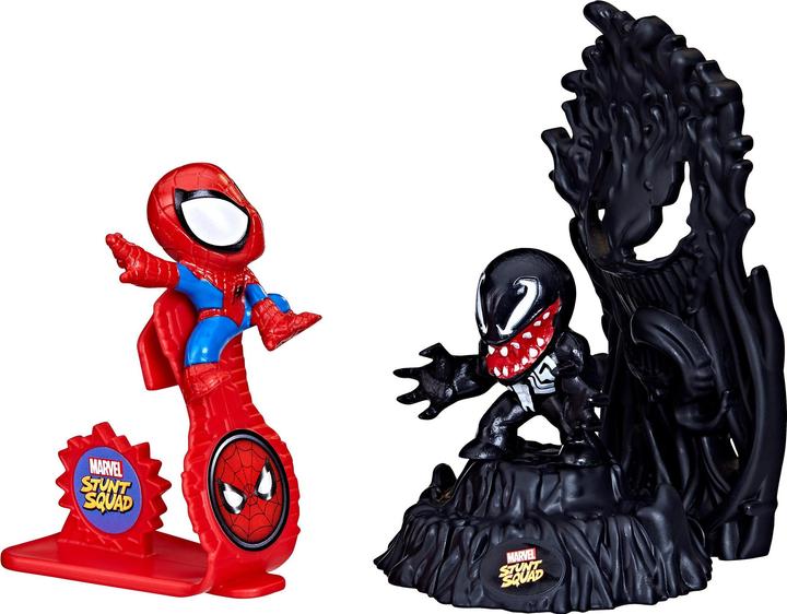 Actual product image Hasbro Stunt Squad Spider-Man vs. Venom playset with 3.5 cm action figures