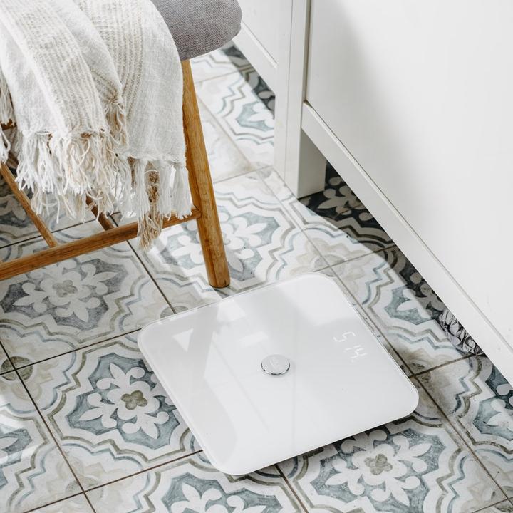 Produktbild Adler Smart Bathroom Scale | AD 8187 | Maximum weight (capacity) 180 kg | Accuracy 100 g | Body Mass Index (180 kg)