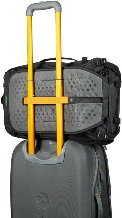 Actual product image Lowepro Trekker Lite Backpack 250 (Photo backpack, 25.50 l)