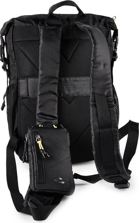 Actual product image Camel Active Shores Rolltop Rucksack mit gepolsterten Schulterriemen (25 l)