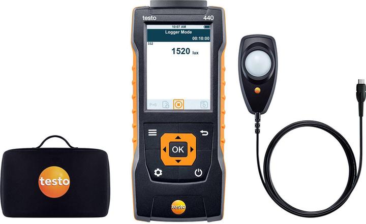Testo 440 climate measuring instrument, 3 x AA batteries, USB cable, Lux probe with permanently connected cable (cable length 1.4 m) and calibration protocol (0635 0551), basic case for testo 440 and 1 probe